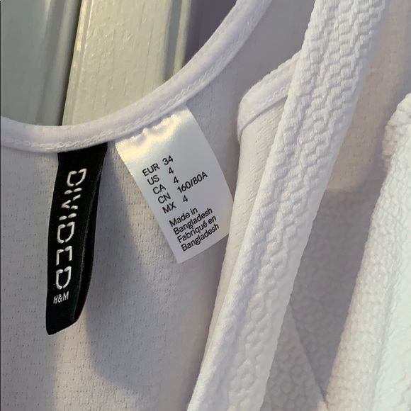 knee length dress - Picture 3 of 3